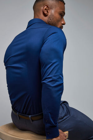 Athletic Fit Dress Shirt in Navy - TAILORED ATHLETE - USA