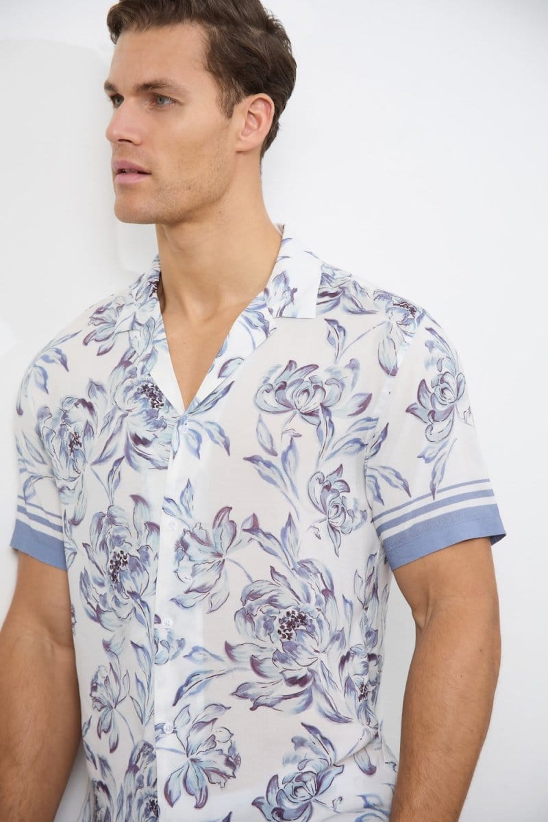 Printed Shirt in Blue Floral - TAILORED ATHLETE - USA