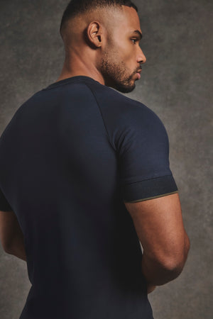 Fine Tipped T-Shirt in Navy and Khaki - TAILORED ATHLETE - USA