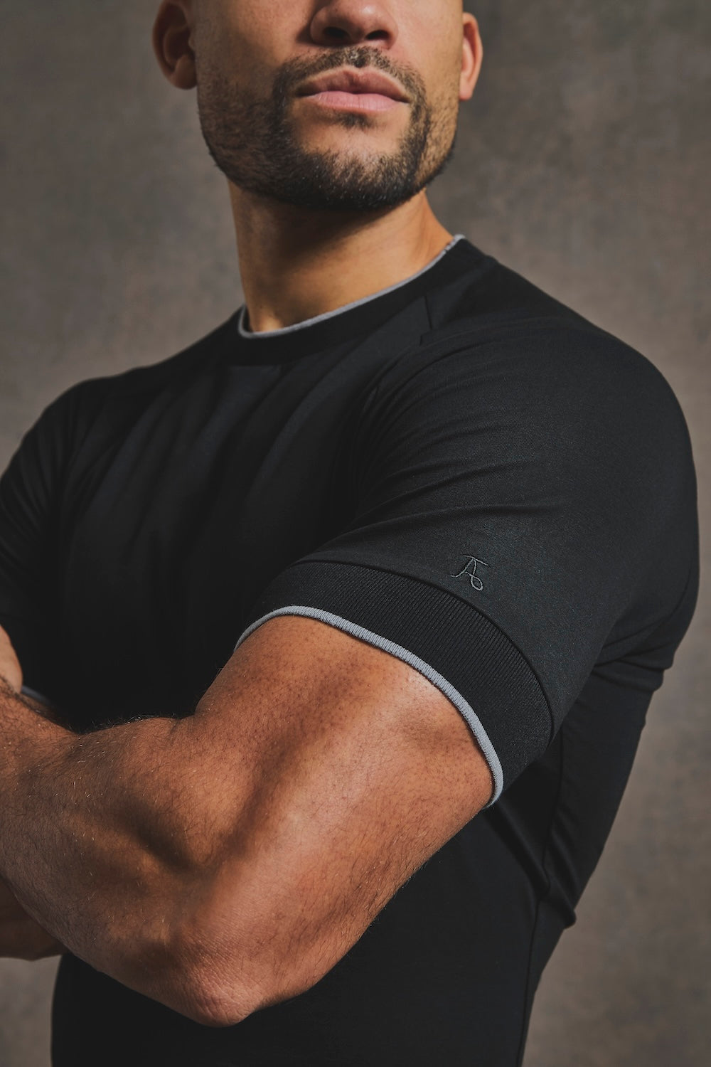 Fine Tipped T-Shirt in Black and Graphite - TAILORED ATHLETE - USA