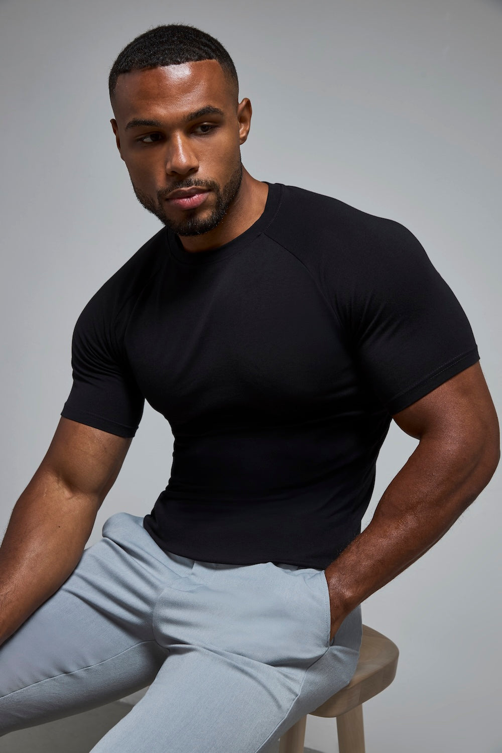 Athletic Fit T-Shirt in Black - TAILORED ATHLETE - USA