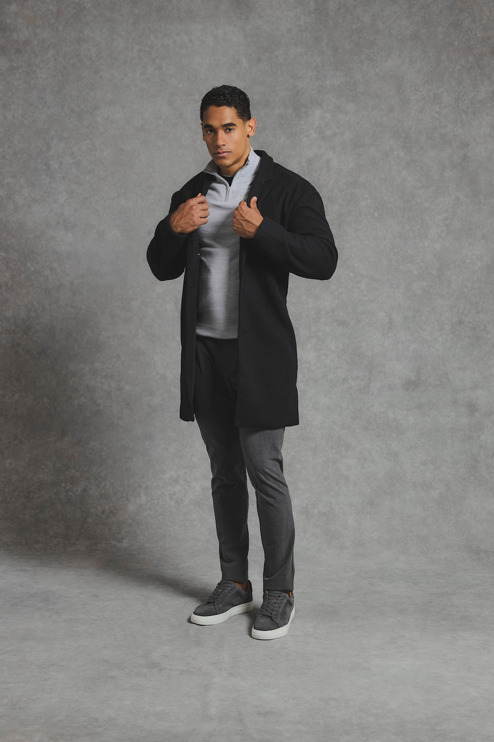 Single Breasted Overcoat in Black - TAILORED ATHLETE - USA