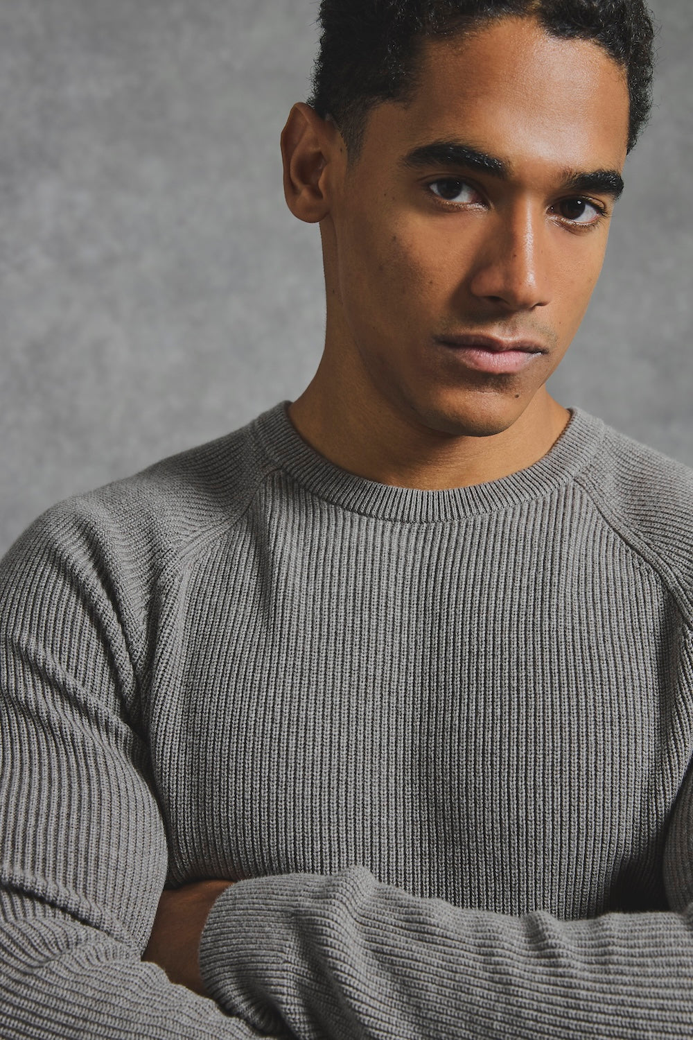 Pure Cotton Knitted Textured Crew Neck Sweater in Charcoal Marl - TAILORED ATHLETE - USA