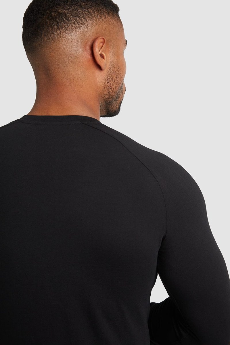 Athletic Fit T-Shirt in Black - TAILORED ATHLETE - USA