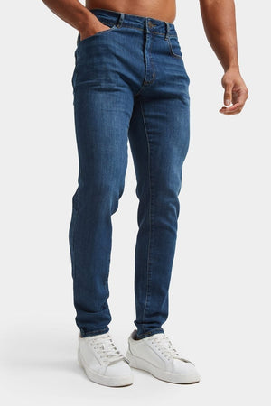 Athletic Fit Jeans in Dark Blue - TAILORED ATHLETE - USA