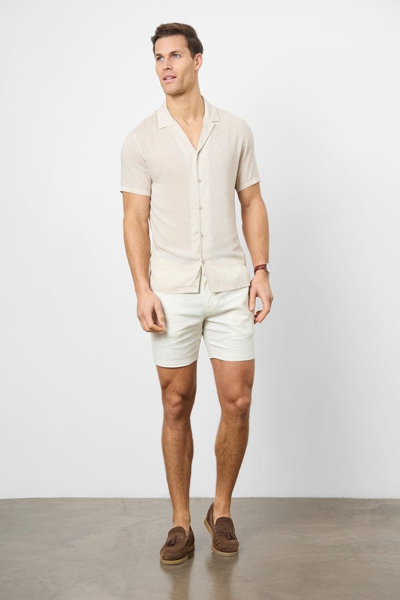 Printed Shirt in Neutral Chevron - TAILORED ATHLETE - USA