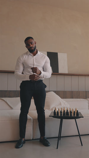 Athletic Fit Dress Shirt in Light Blue